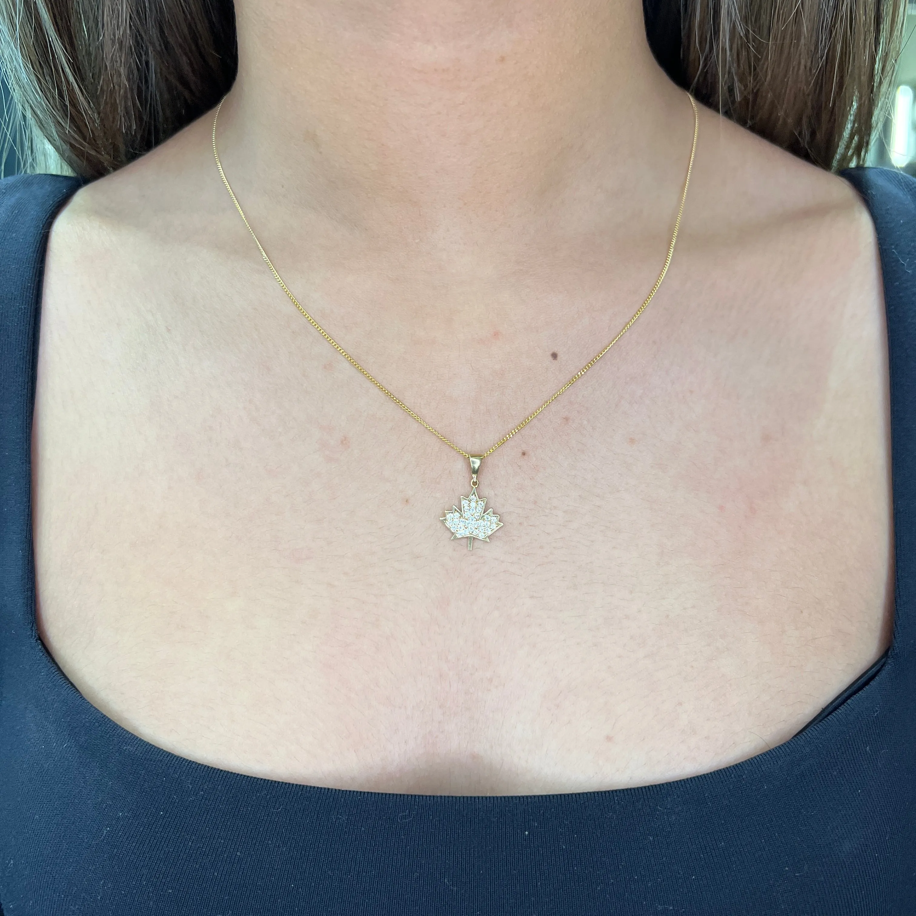 10K Gold (14.5mm) Maple Leaf CZ Pendant Yellow