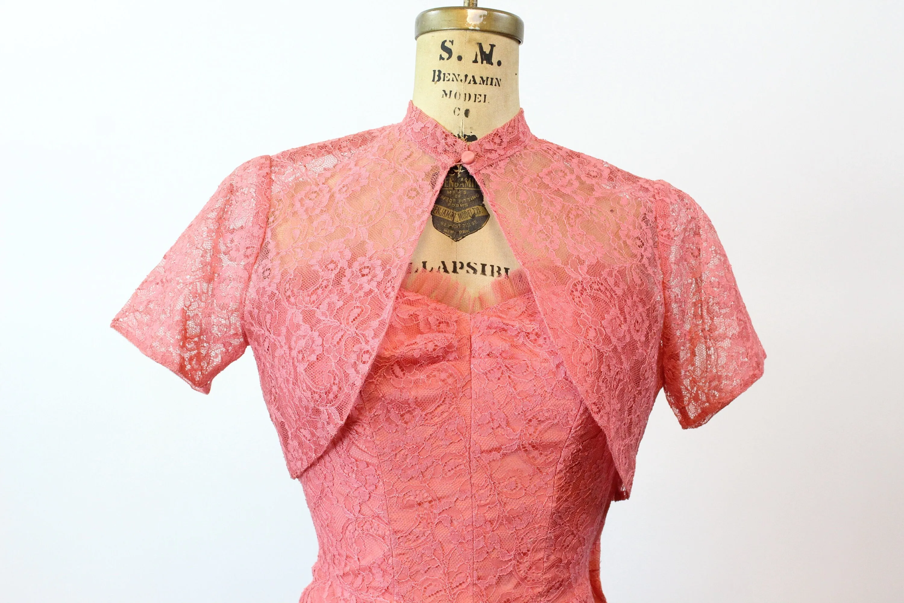 1950s CORAL tulle CUPCAKE lace dress xs | new spring summer