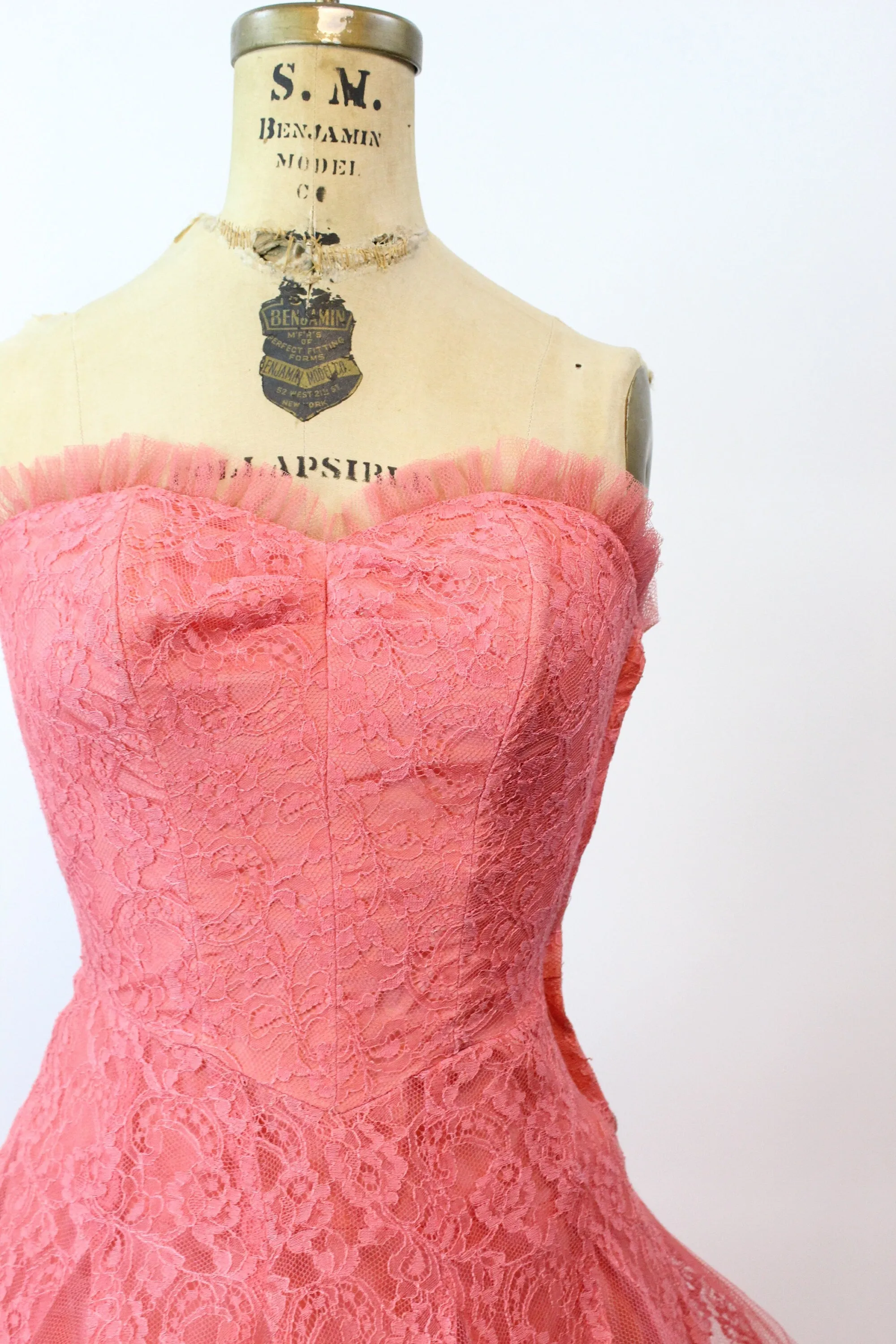 1950s CORAL tulle CUPCAKE lace dress xs | new spring summer