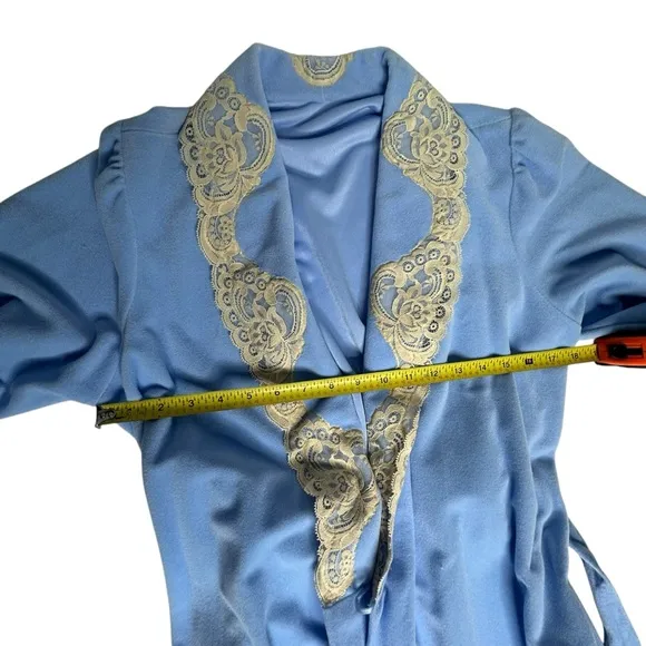 1960’d Blue Lace Trimmed Velveteen Robe