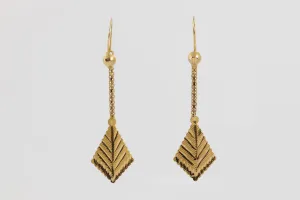 21k Yellow Gold Leaf Dangle Earrings (2.71g.)