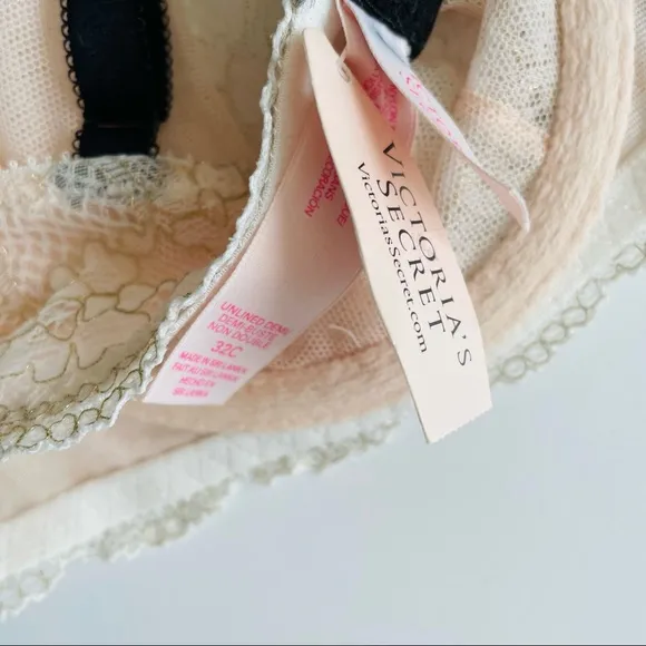 32C Victoria’s Secret champagne unlined demi bra