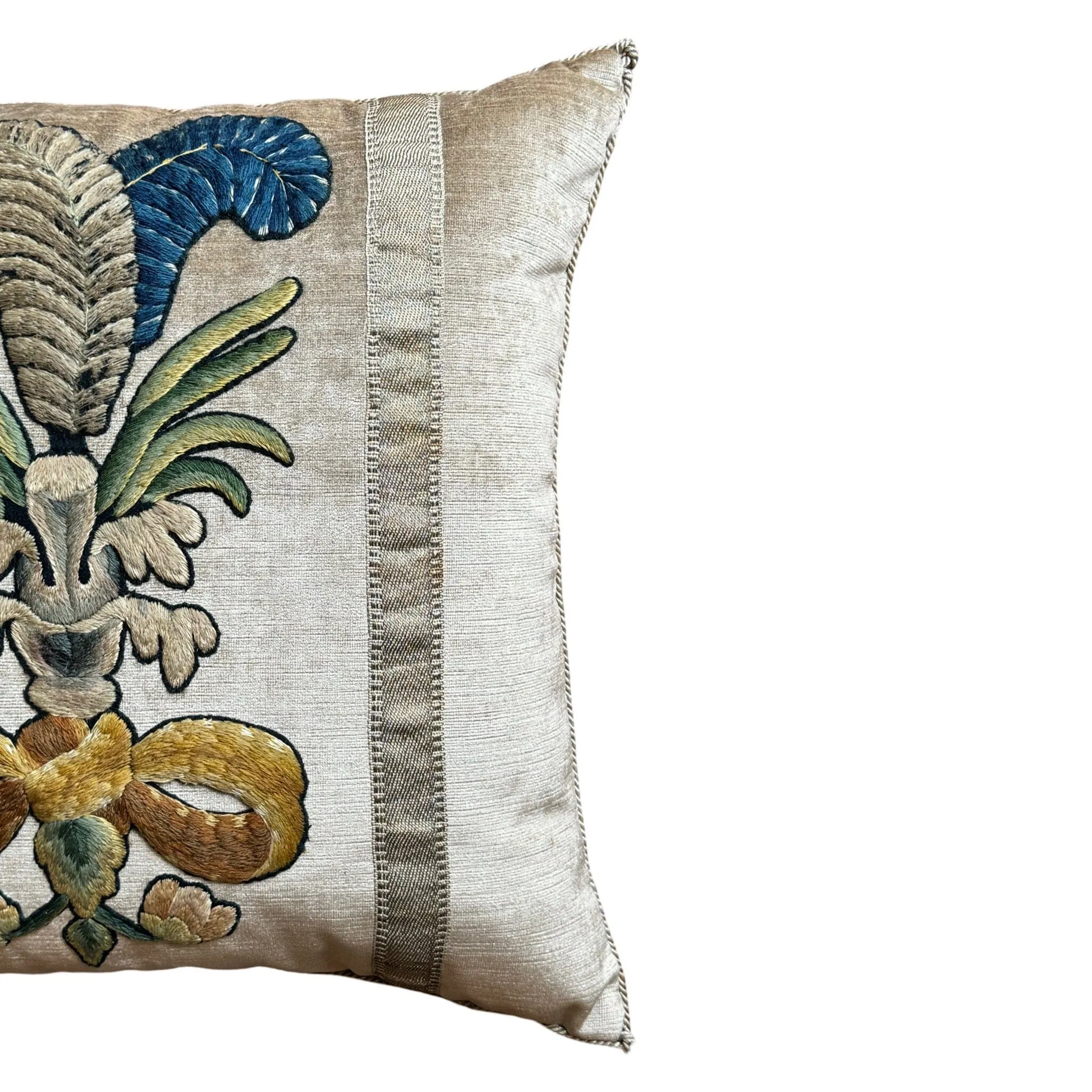 Antique English Crewel Embroidery (#E061724 | 20 x 21")