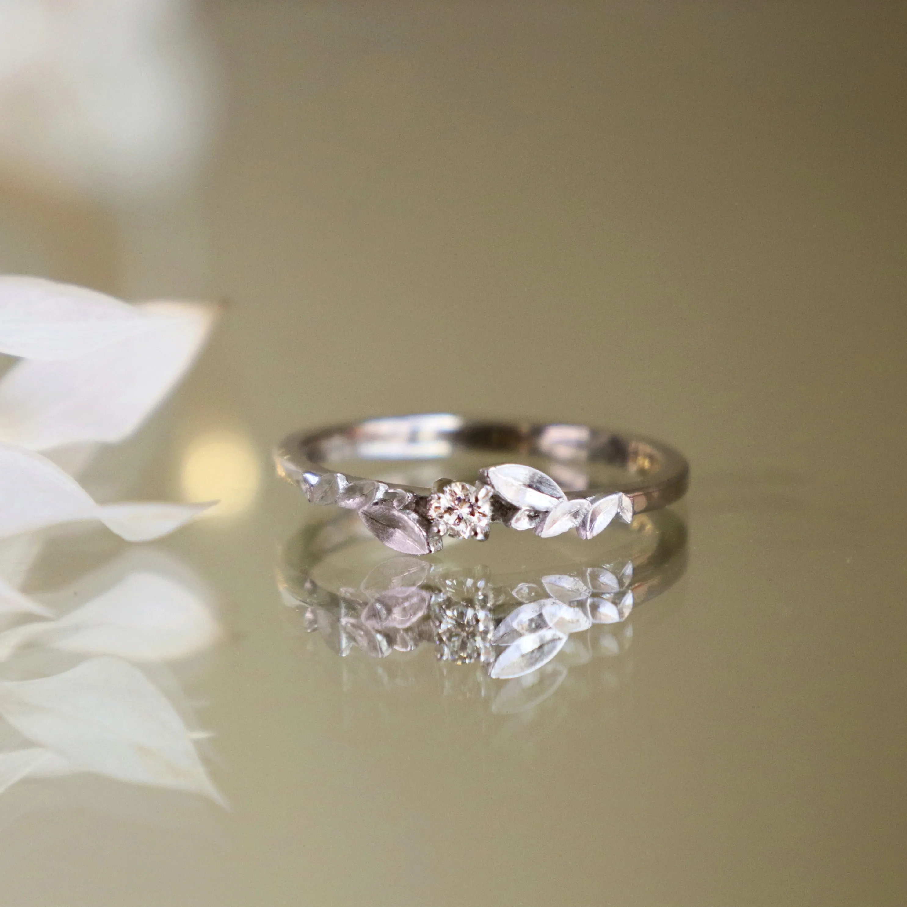 Bay Leaf Stackable Diamond Band