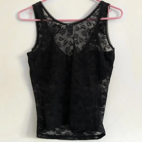cabernet ⋆ vintage lace top