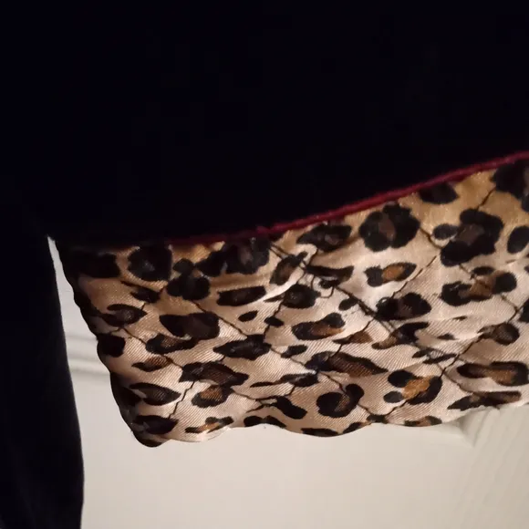 Cinema Exoile Leopard Print Trimmed Velour Blue Housecoat. NWT