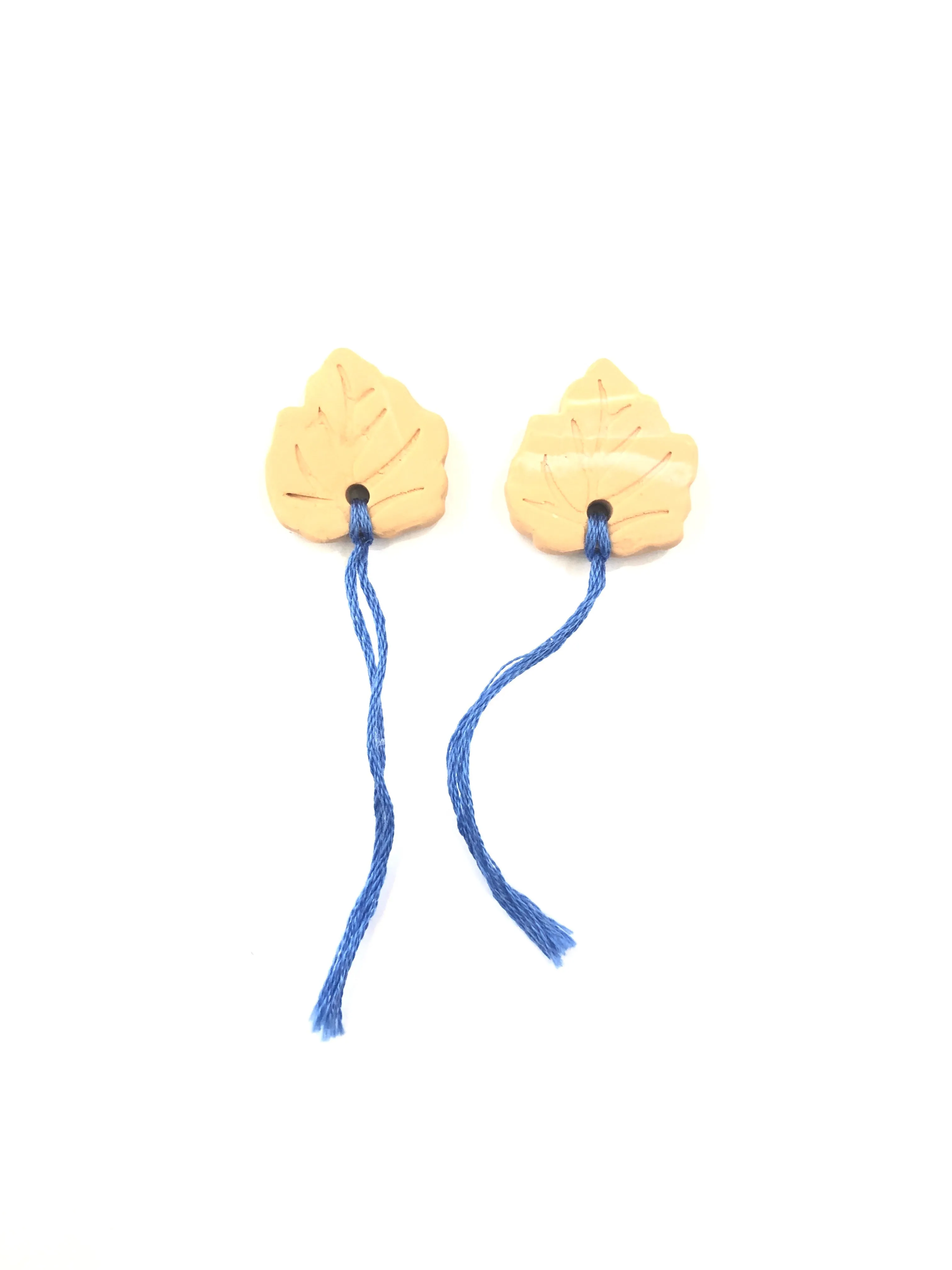 COCOLEÉ - Leaf Earrings