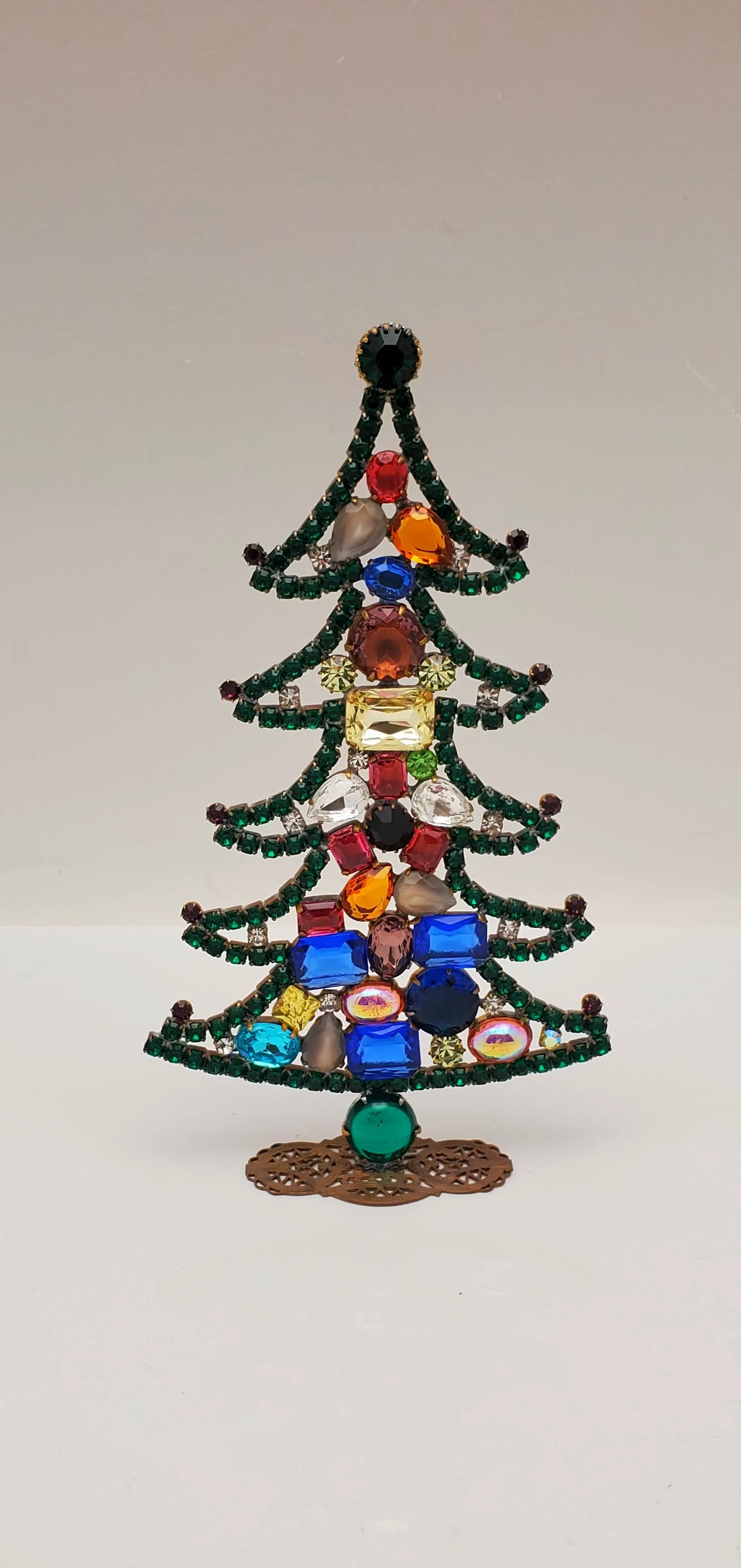Czech. Mantle Tree #97