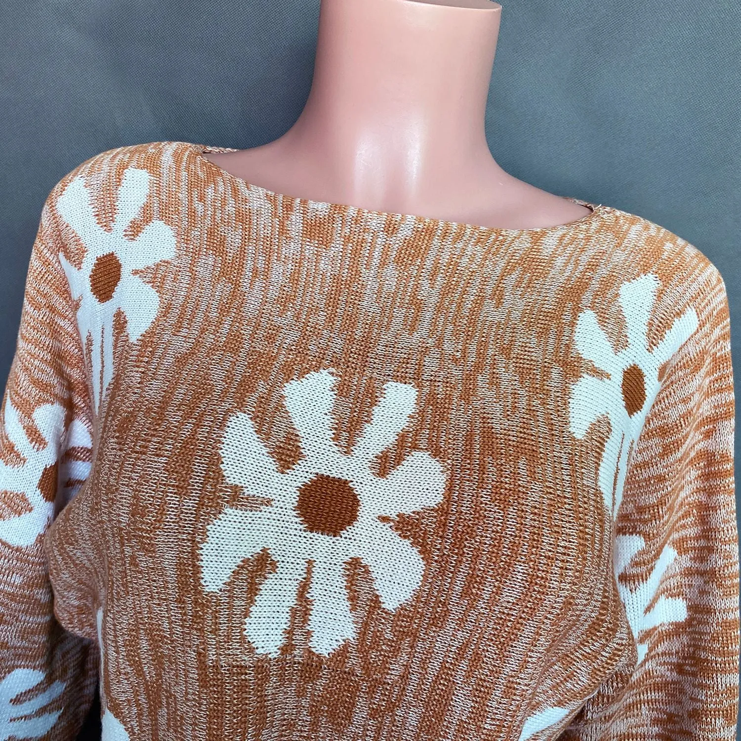 Fashion Colorful Flower Knitted Suits