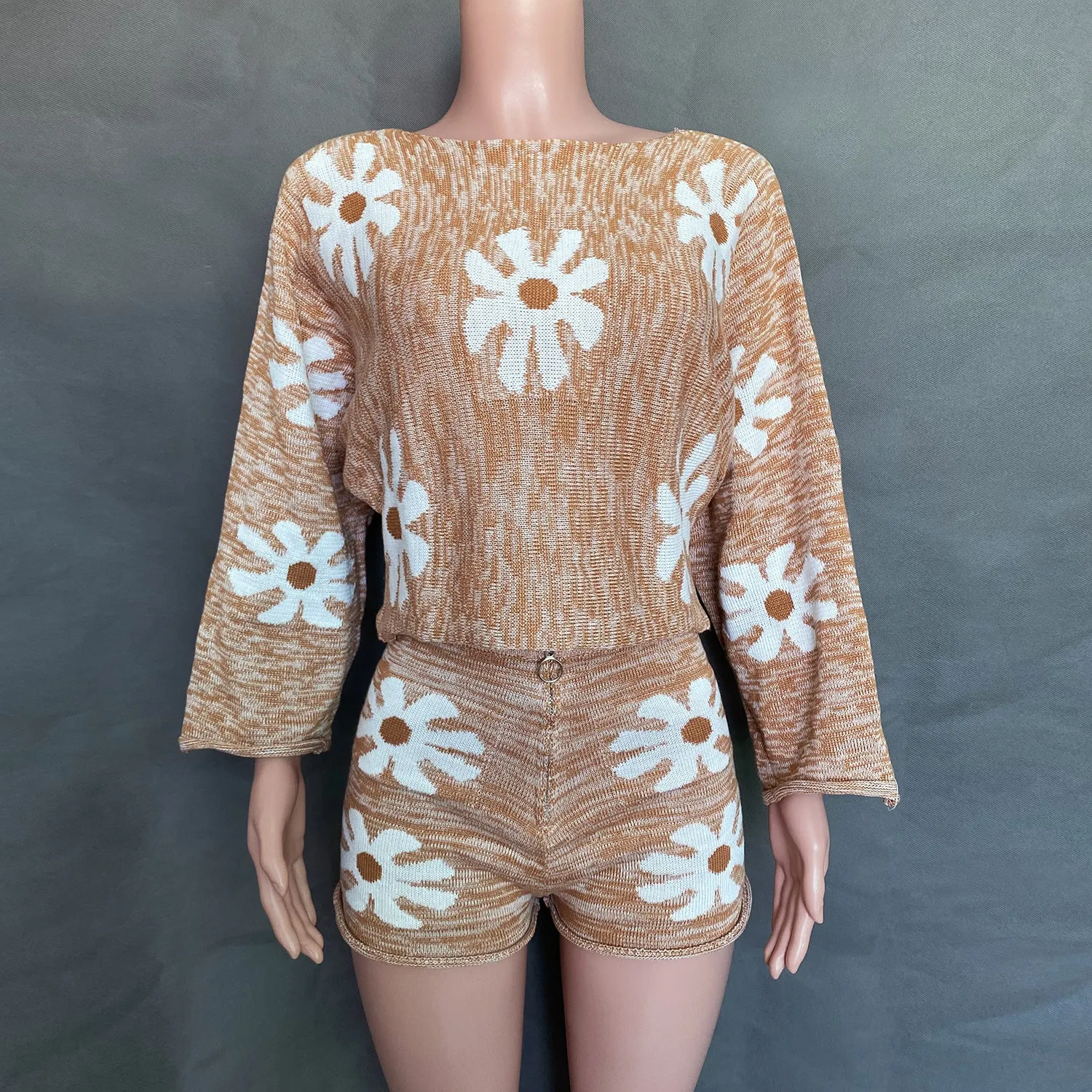 Fashion Colorful Flower Knitted Suits
