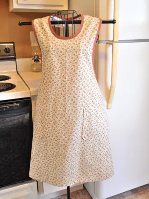 Grandma Style Old Fashioned Full Apron in a Warm Brown Floral in Large