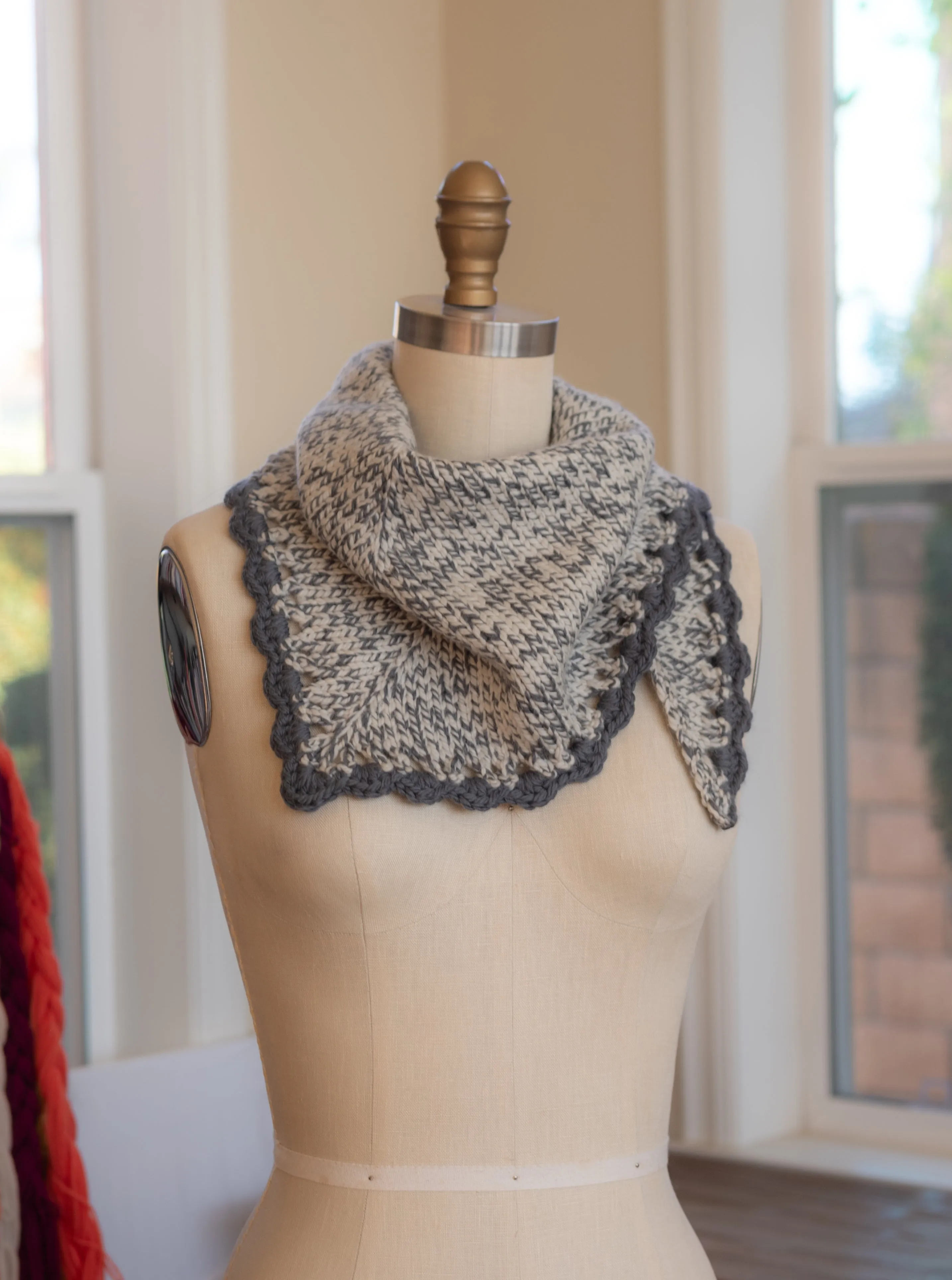 Gumdrop Kerchief with Crochet Trim Knitting Kit