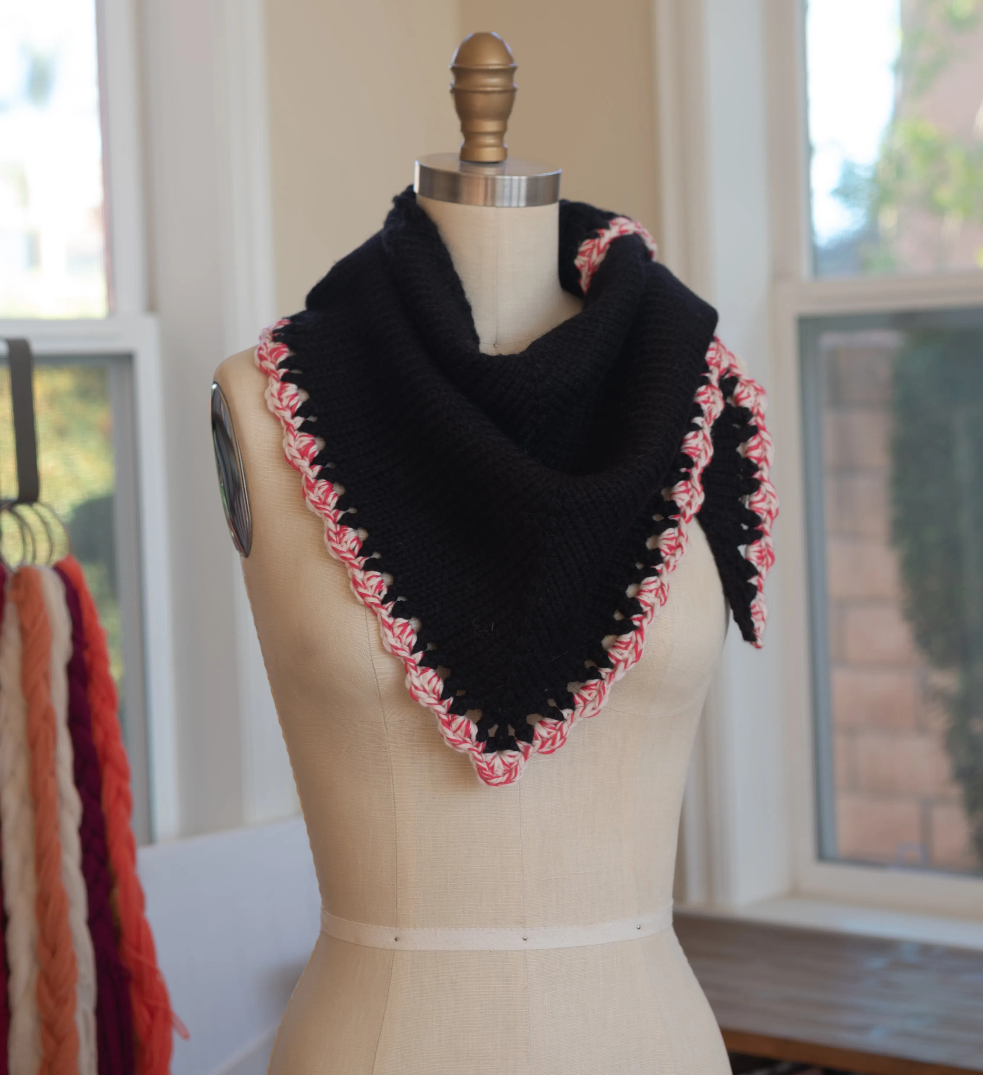 Gumdrop Kerchief with Crochet Trim Knitting Kit