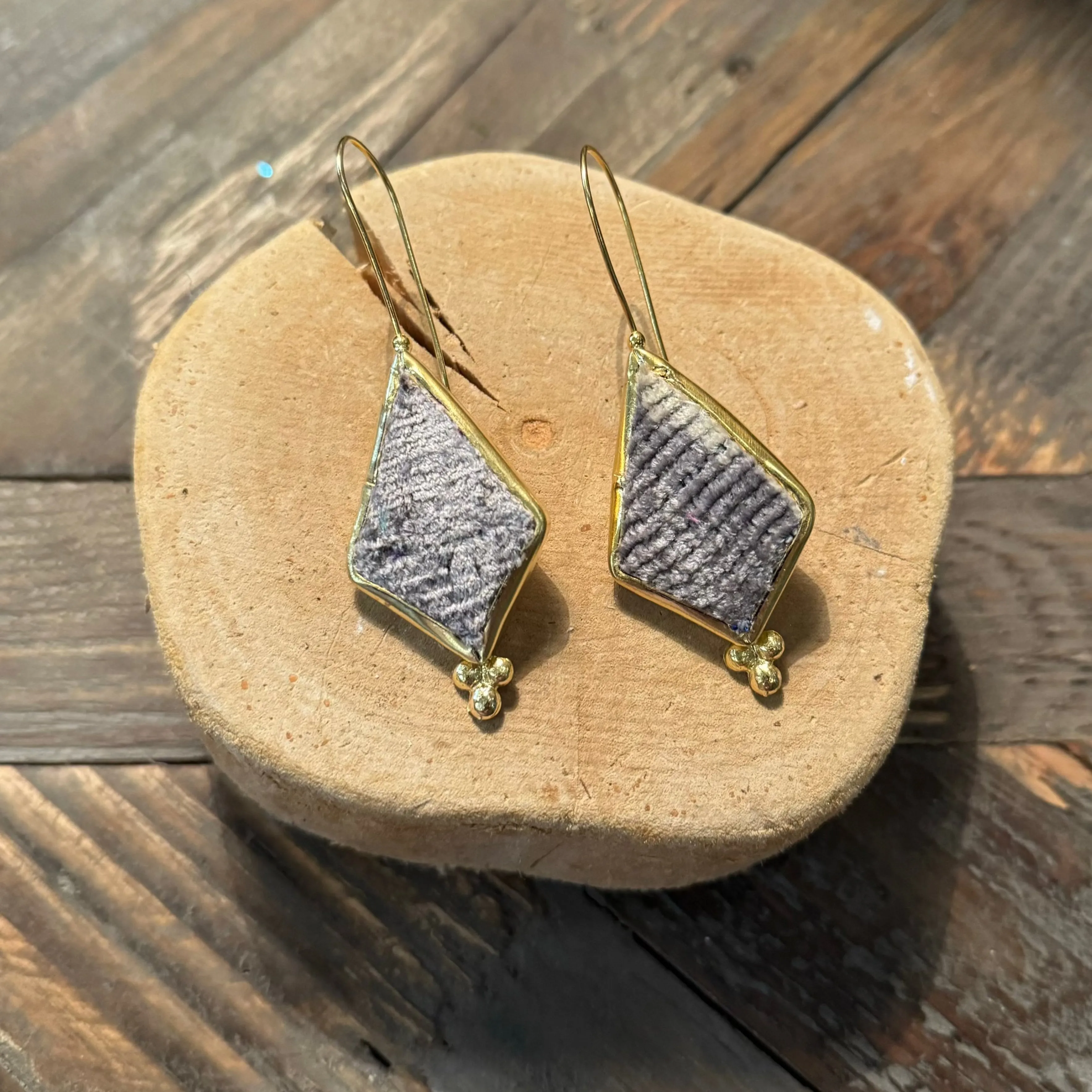 Hand Crafted Ottoman Vintage Textile Earrings - Coffin Diamond