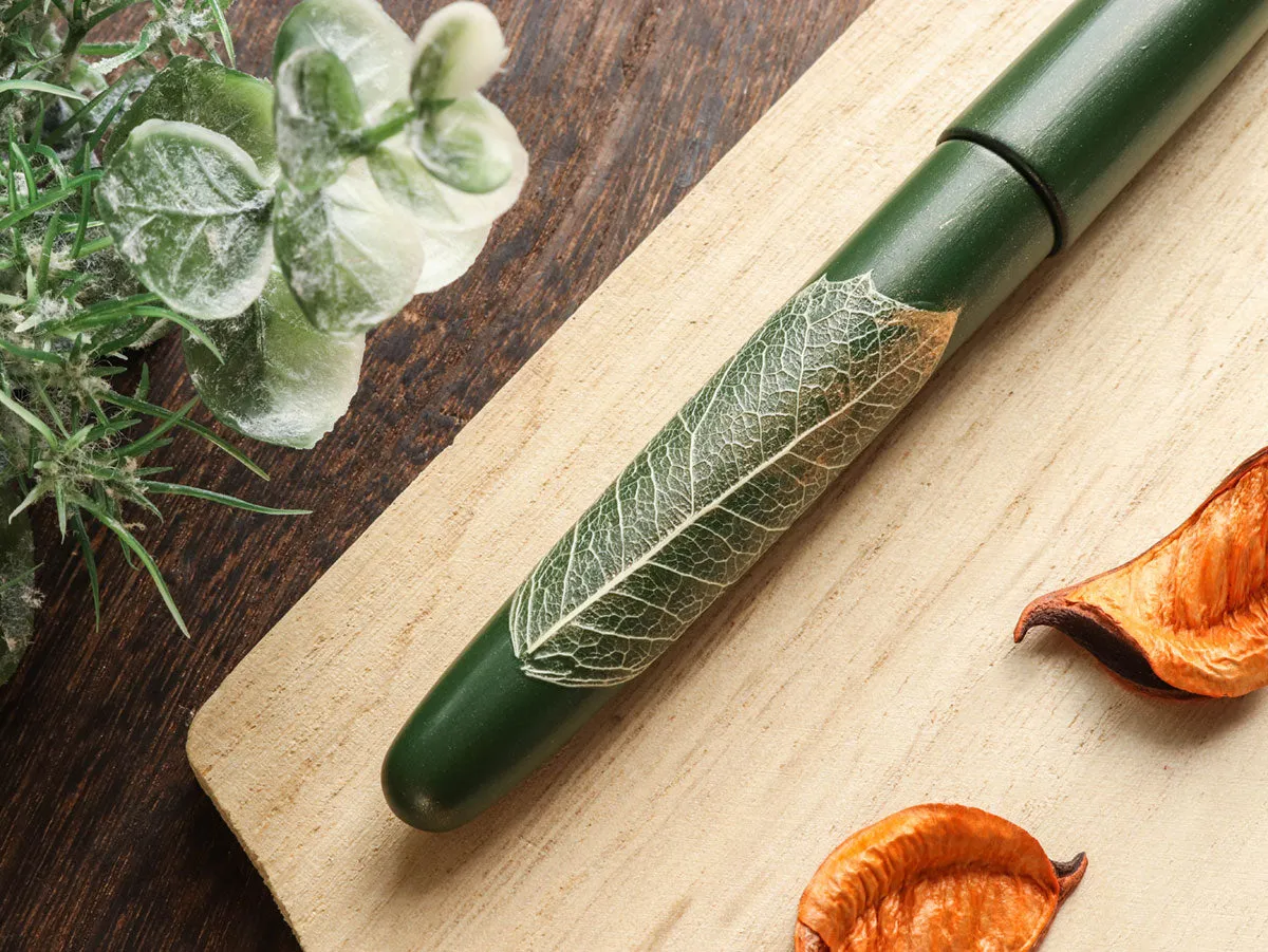 Kiei Urushi - Holly Olive Green