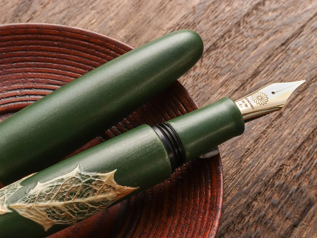 Kiei Urushi - Holly Olive Green