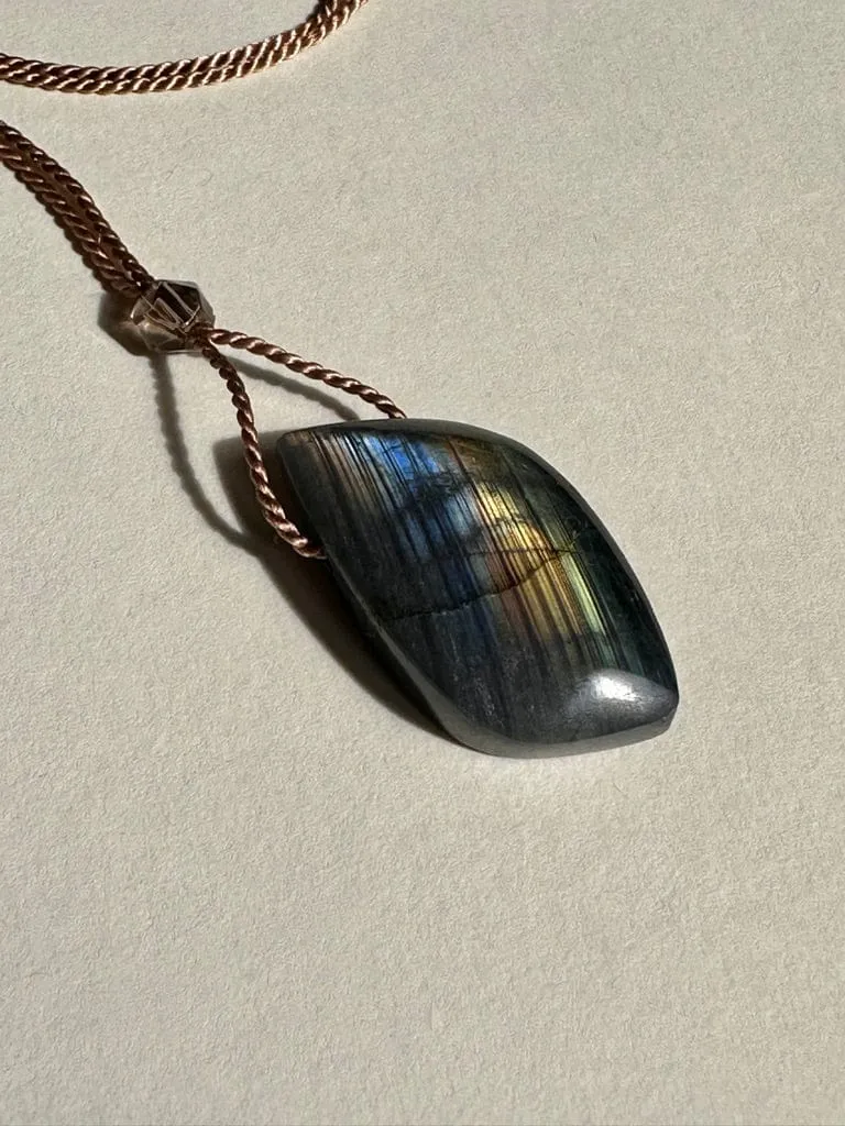 LABRADORITE FREEFORM LEAF
