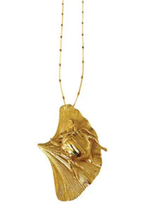 Lotta Djossou Paris Maybug on Leaf Necklace Gold