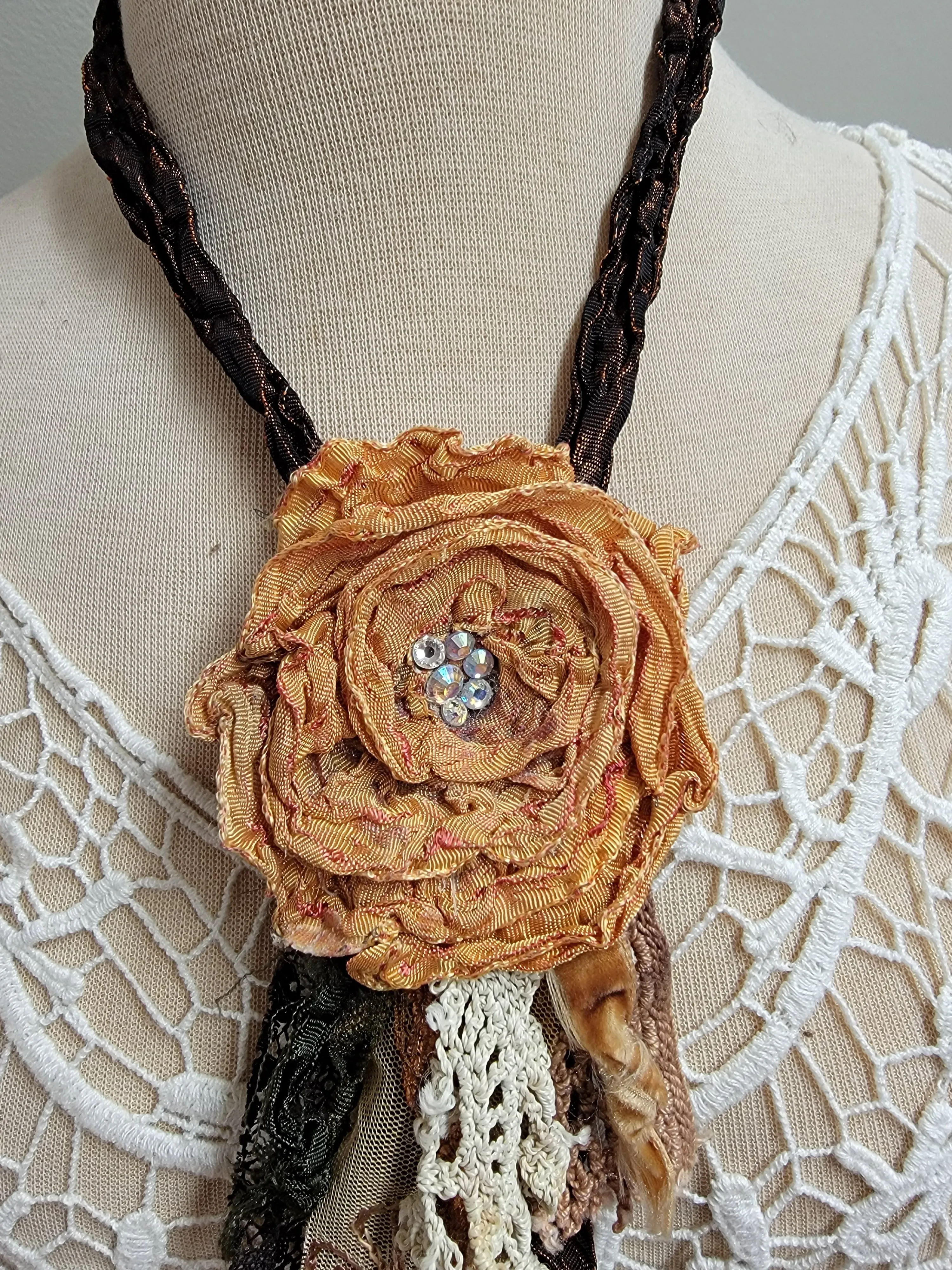 Medium - Vintage-Inspired Handcrafted Fabric Flower Brooch/Necklace