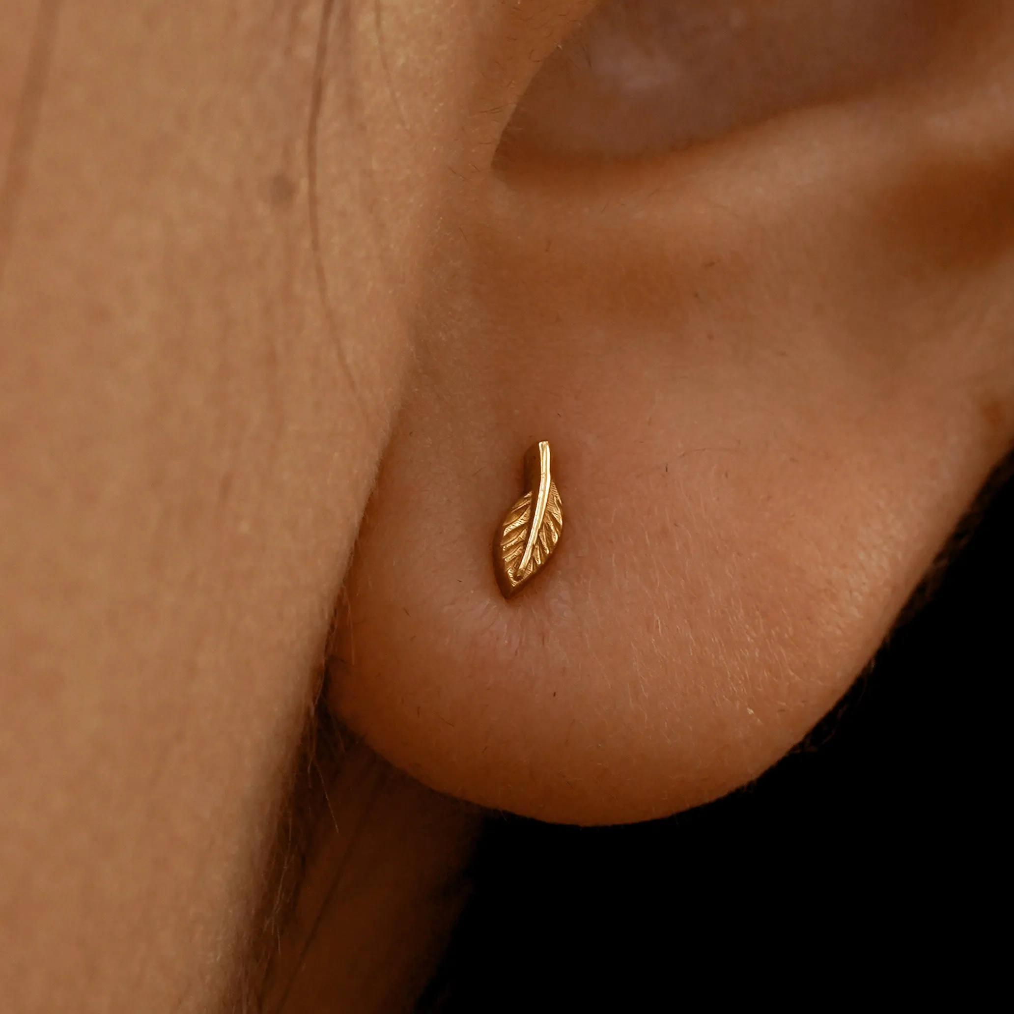 Mini Leaf Earring
