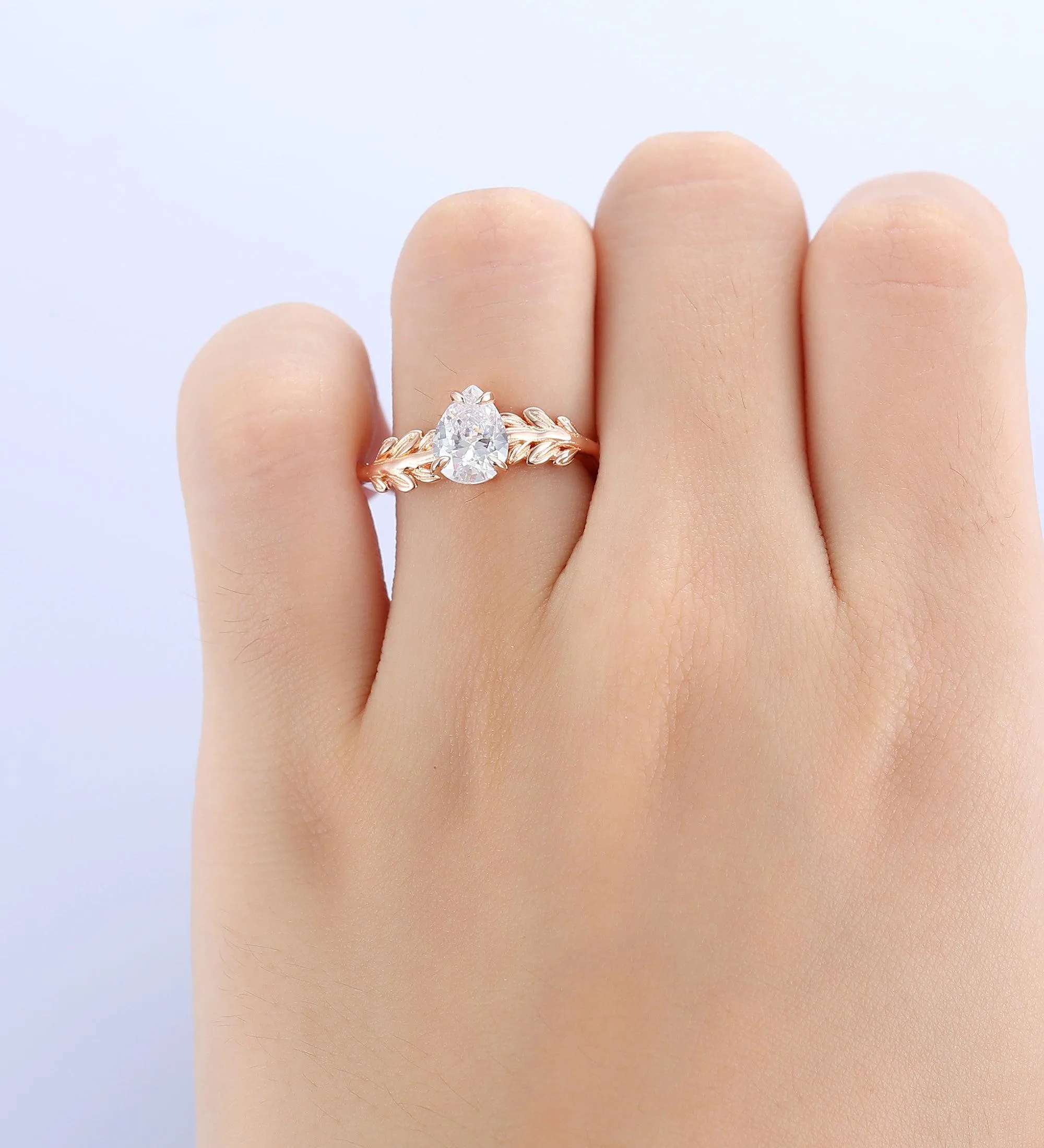 Nature Inspired Leaf Round Lab Grown Diamond Wedding Ring