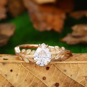 Nature Inspired Leaf Round Lab Grown Diamond Wedding Ring