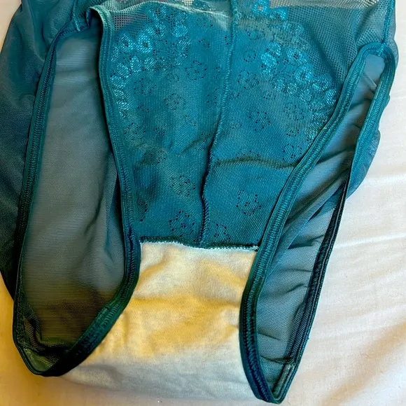 NWT VTG SexyOLGA Panties.Beautiful Lace &amp; ColorBlueAgate.S:M Perfect Condition🎉