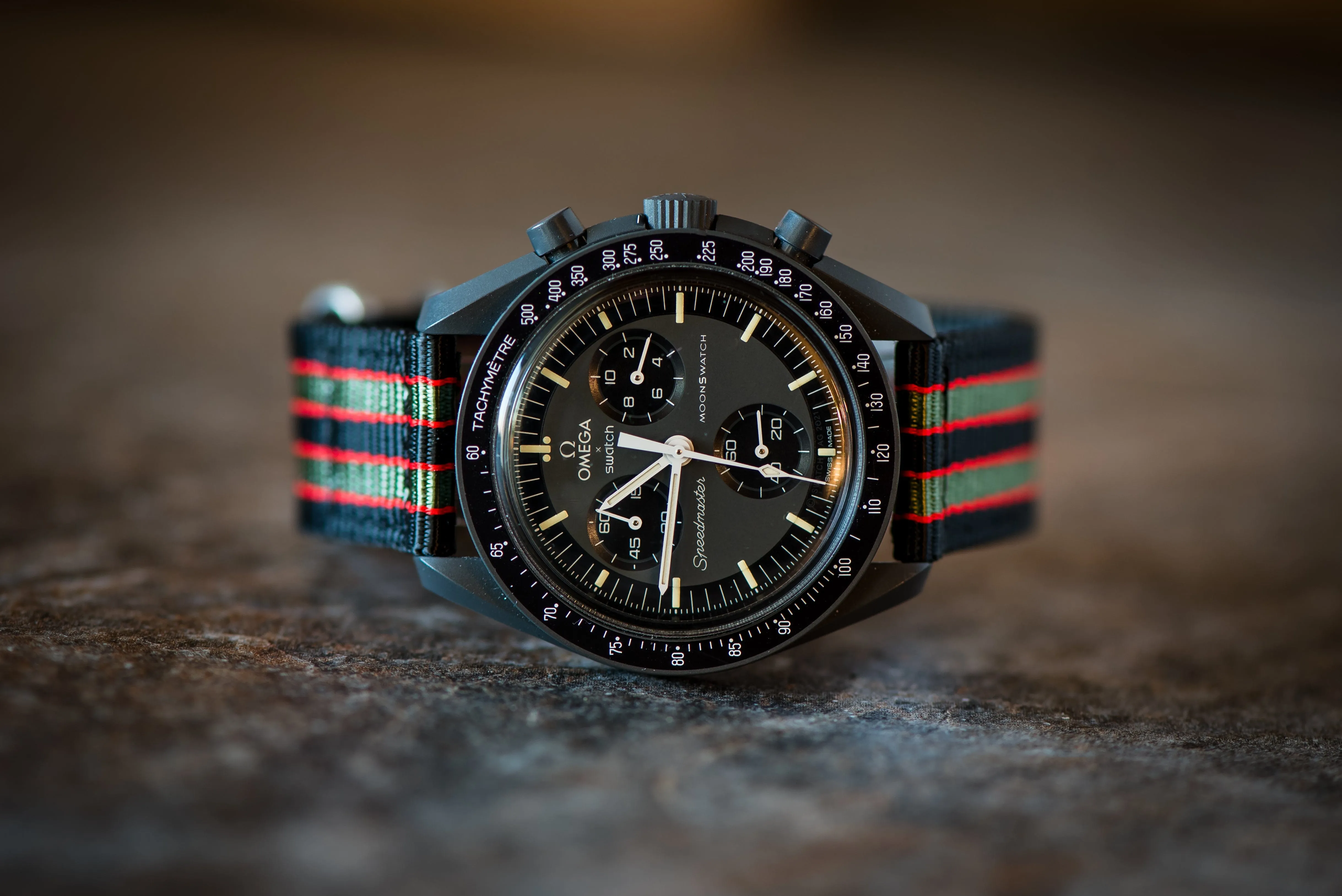 The O2 Strap - Vintage Bond