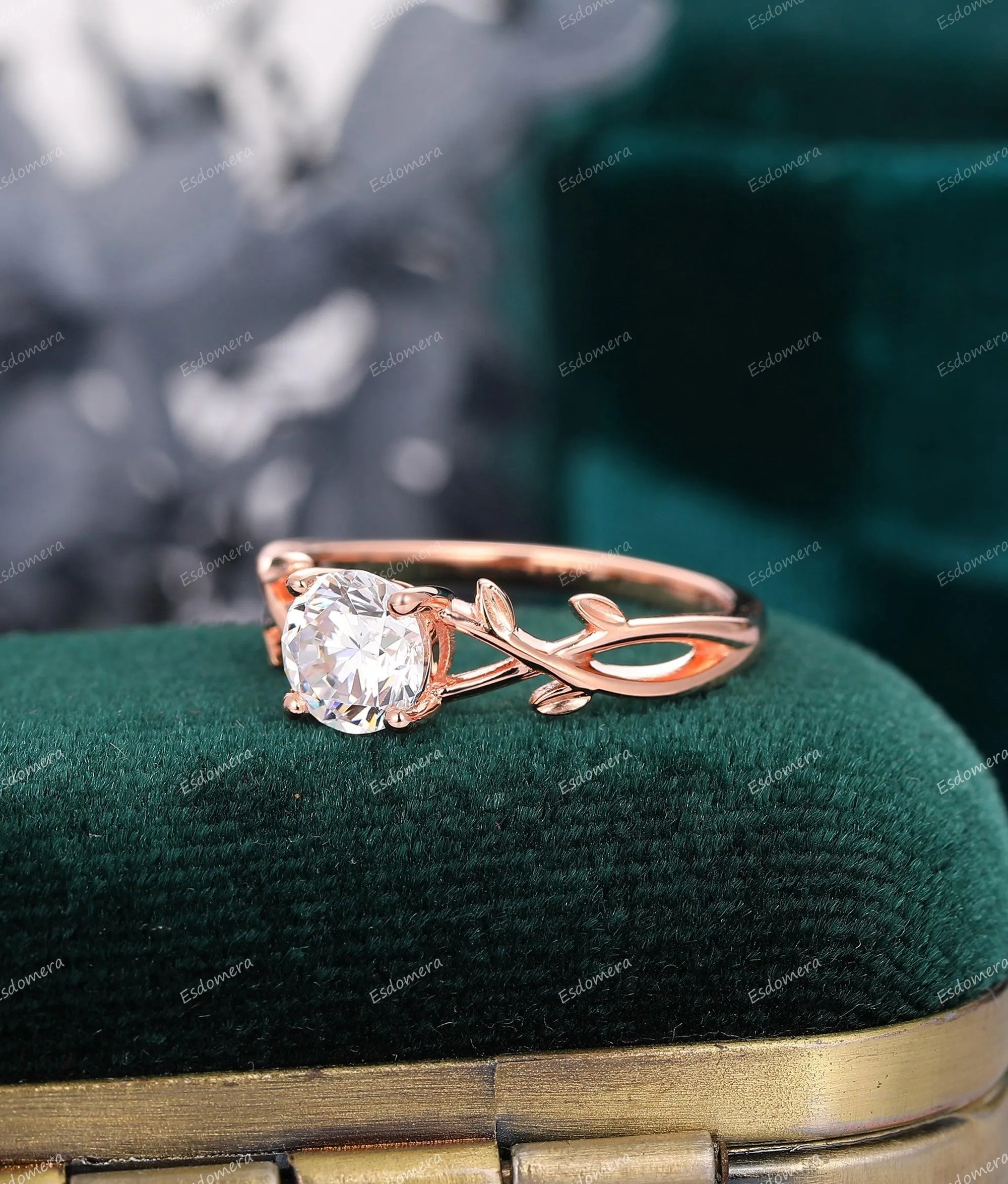 Unique Leaf Round Cut 1CT Lab Grown Diamond Anniversary Ring