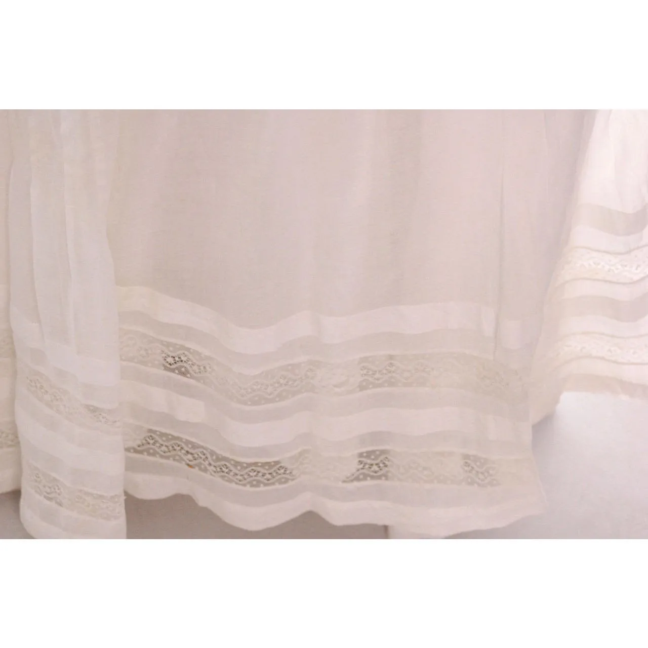 Victorian White Lawn  Lace Fancy Ladies Summer/Wedding  Dress 34-20-Free