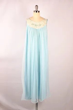 Vintage 1960s Movie Star Ice Blue Penoir Nightgown Set