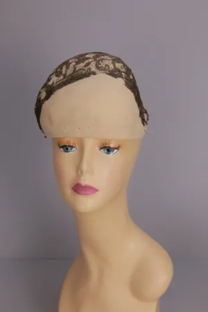 Vintage 40s tilt hat skull cap beige with lace