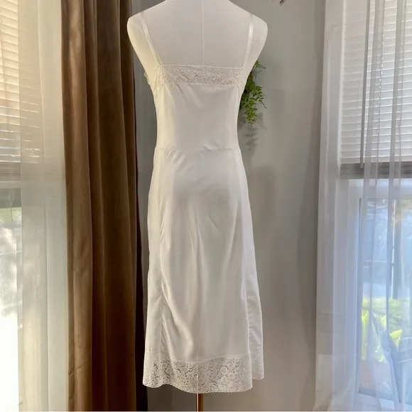 Vintage 50s Henson Kickernick White Farmhouse Lace Trimmed Full Slip Dress SZ 38