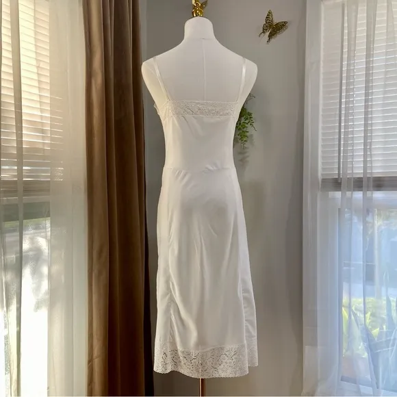 Vintage 50s Henson Kickernick White Farmhouse Lace Trimmed Full Slip Dress SZ 38