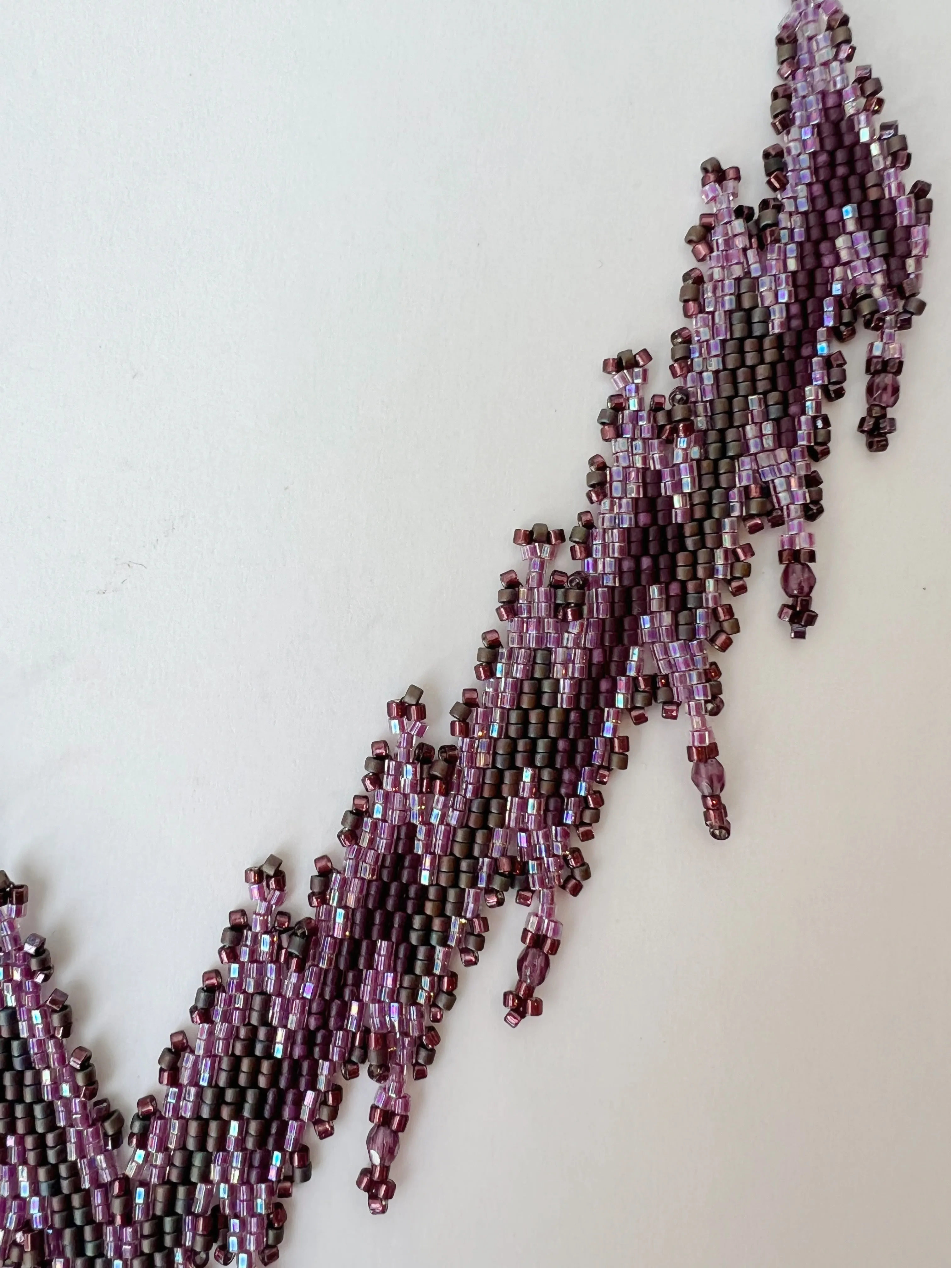 VINTAGE BARGELLO BEADED NECKLACE