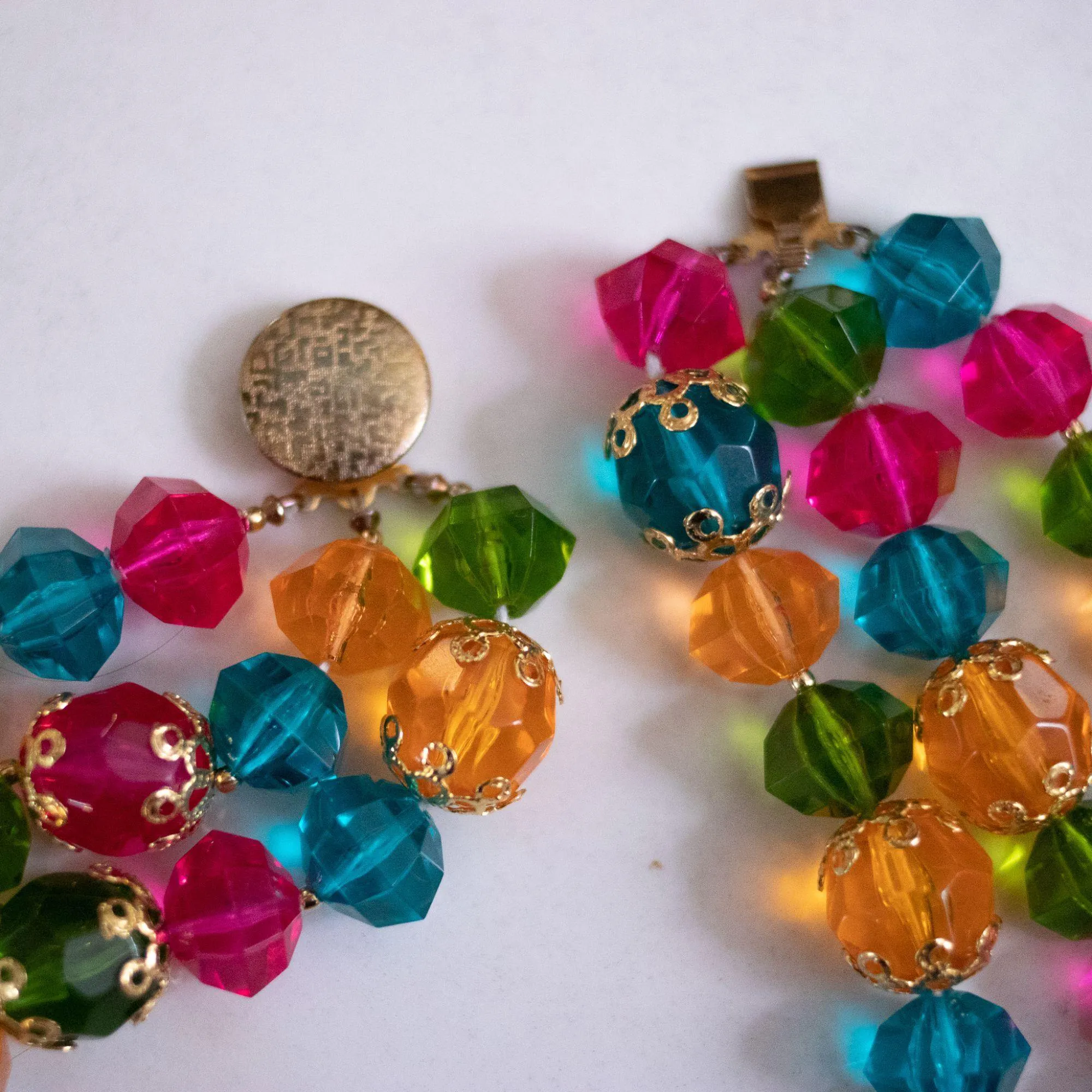 Vintage Chunky Lucite Jewel Tone Triple Strand Necklace
