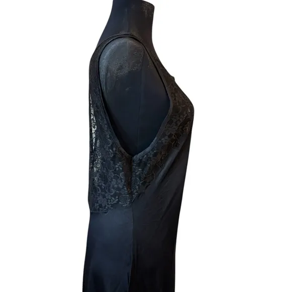 Vintage Contessa Black Lace Nylon Slip Nightgown