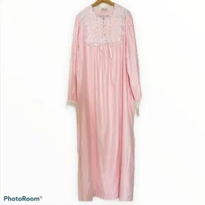 Vintage Deadstock 70’s Soft Pastel Pink Long Satin Button Up Robe Housecoat Sz S