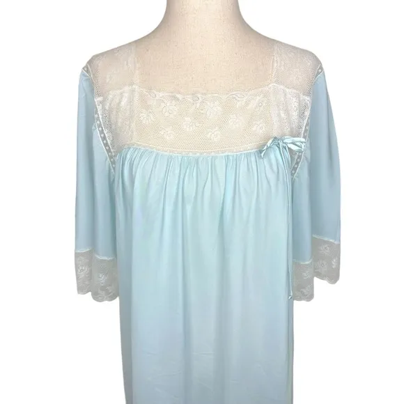 Vintage Fischer Silk Blend Baby Blue Lace Square Neckline Nightgown Dress