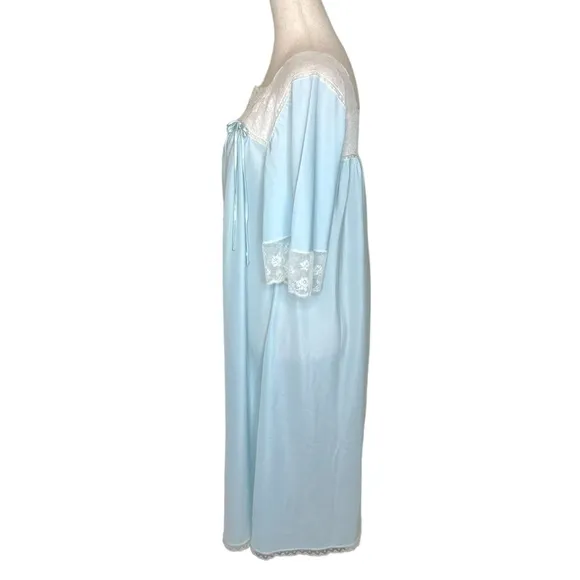 Vintage Fischer Silk Blend Baby Blue Lace Square Neckline Nightgown Dress