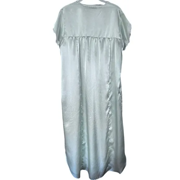Vintage Oscar de la Renta‎ Soft Green Lace Embroidered Satin Long Nightgown