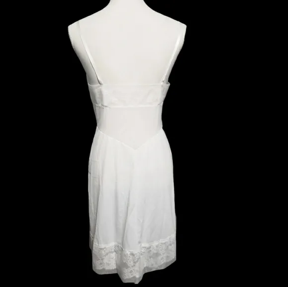 Vintage Vanity Fair Full Dress Slip