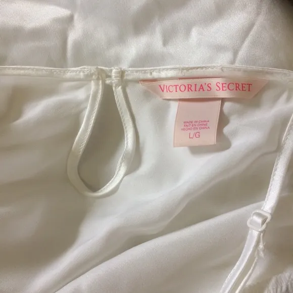 Vintage Victoria’s Secret Nighty/Chemise