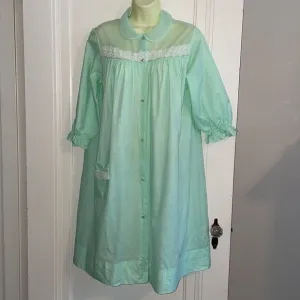 Vtg Charmode mint green cotton robe with 3/4 sleeves